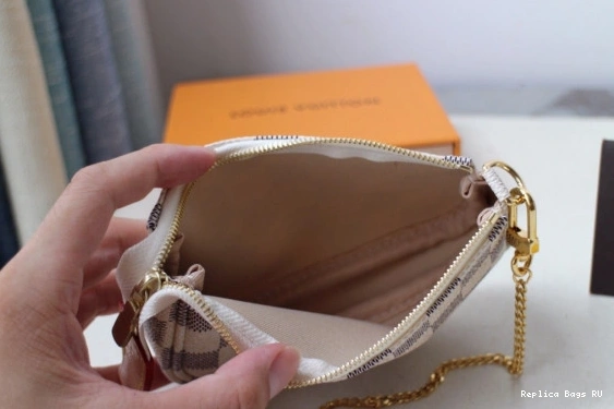 Affordable VUITTON LOUIS MINI ACCESSOIRES POCHETTE 0725